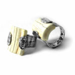 Anillo de plata y marfil de facóquero