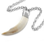 Collar-colgante navaja de jabalí